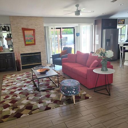 Beautiful Palm Springs Home Large Private Yard Ngoại thất bức ảnh