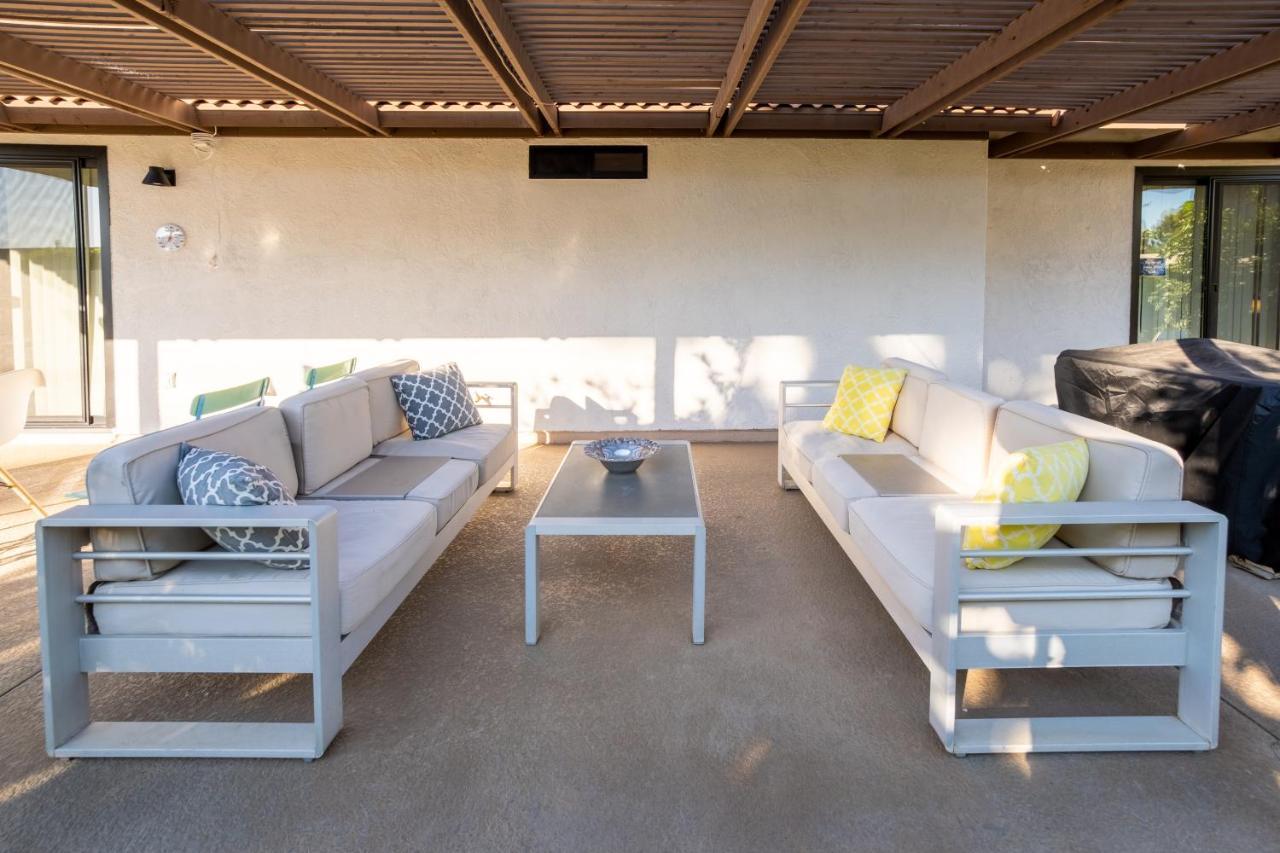 Beautiful Palm Springs Home Large Private Yard Ngoại thất bức ảnh