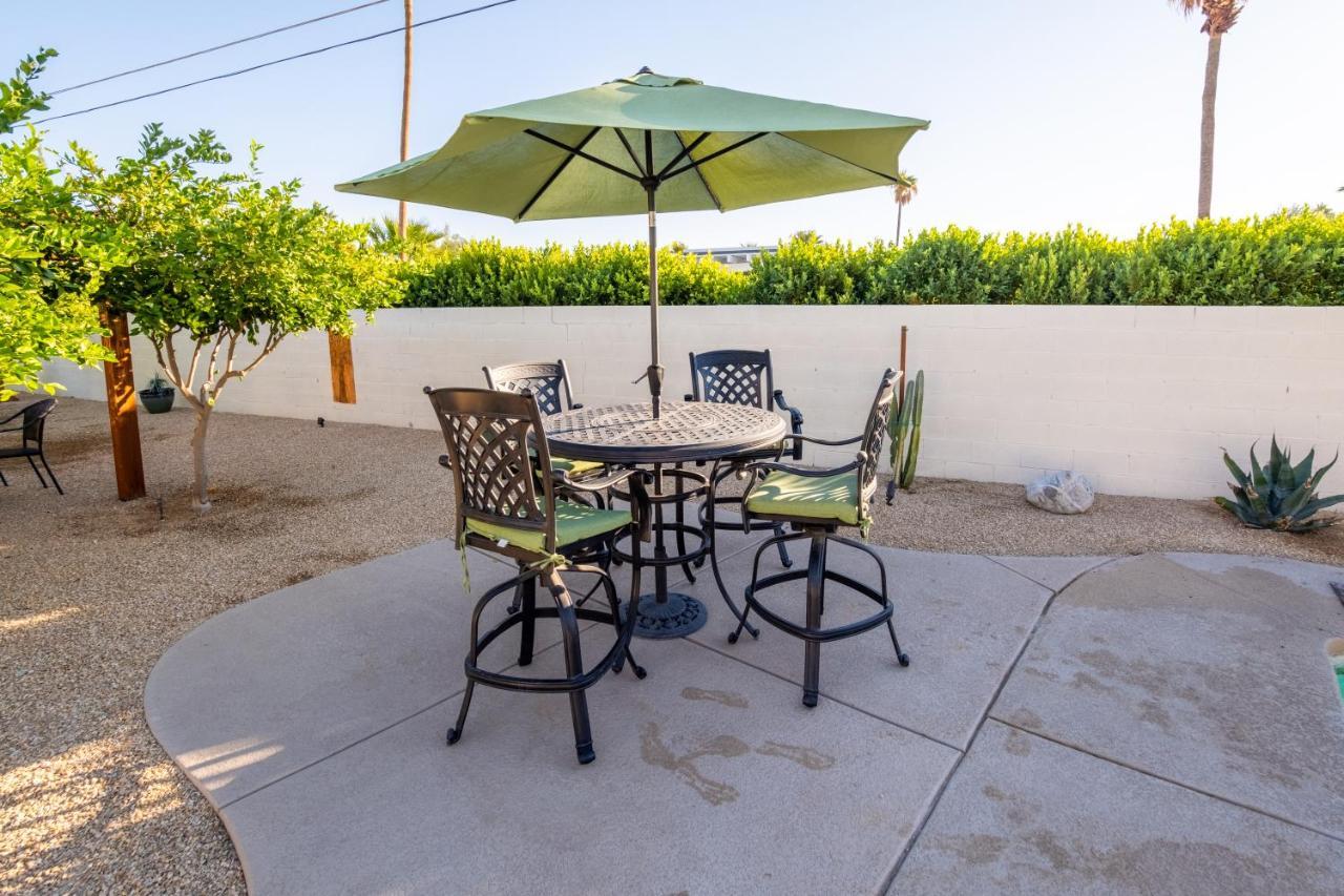 Beautiful Palm Springs Home Large Private Yard Ngoại thất bức ảnh