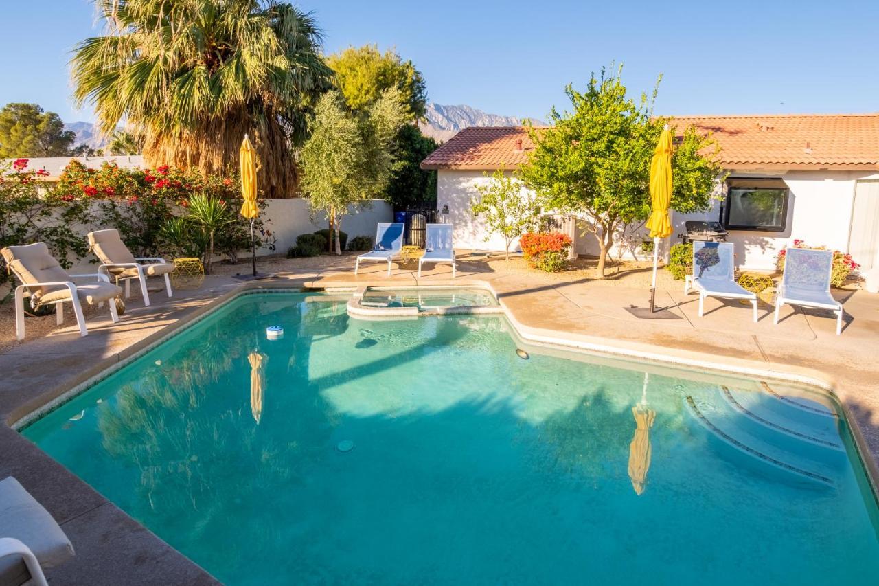 Beautiful Palm Springs Home Large Private Yard Ngoại thất bức ảnh