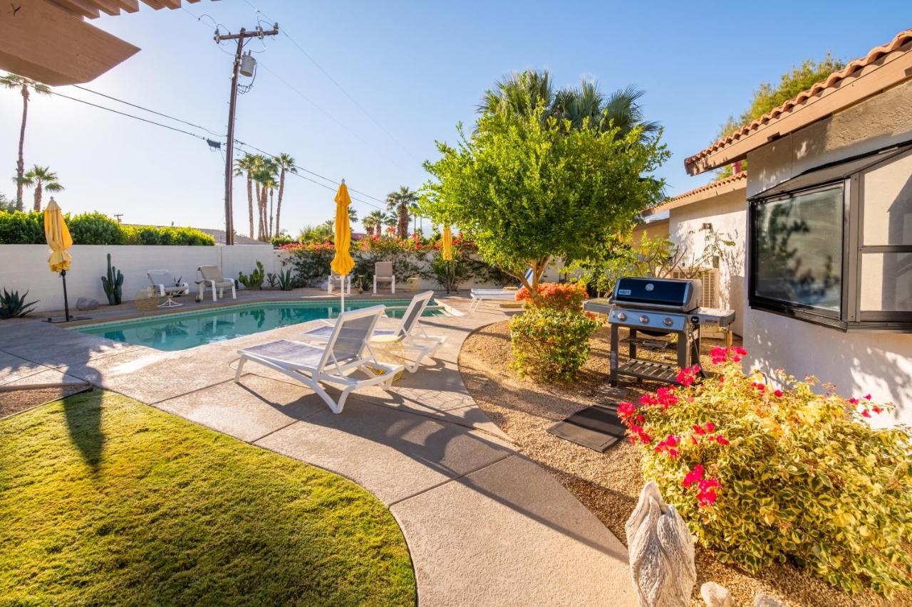 Beautiful Palm Springs Home Large Private Yard Ngoại thất bức ảnh
